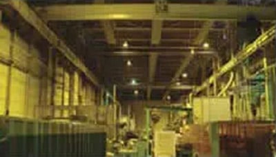 従来の水銀ランプの写真