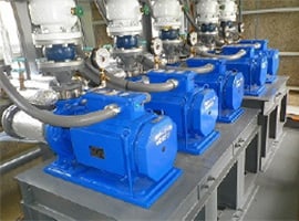 7.5kW HEポンプ5台の写真