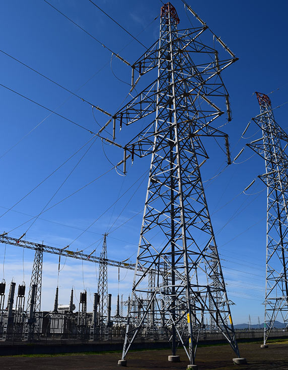 止めない工場を支える電力ソリューション